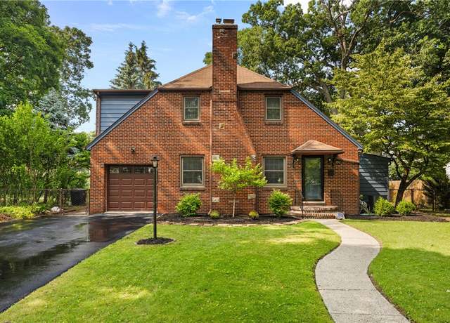 Property at 180 Daley Blvd, Irondequoit, NY 14617, 4 beds, 2.5 baths