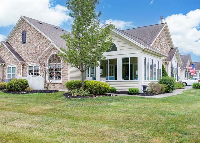 Property at 270 Maryview Dr, Penfield, NY 14580, 2 beds, 2 baths
