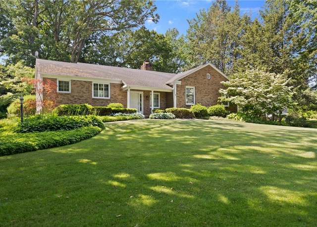 Property at 3 Tuxford Rd, Pittsford, NY 14534, 4 beds, 3 baths