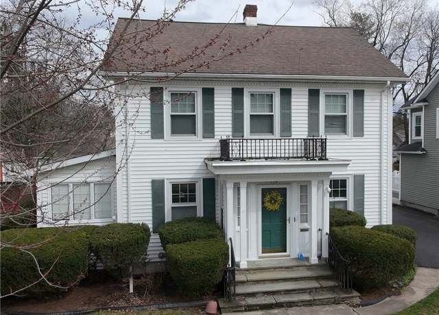 Property at 114 Country Club Dr, Elmira, NY 14905, 3 beds, 2 baths
