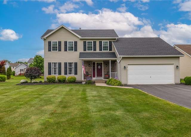 Property at 21 Leah Ln, Chili, NY 14514, 3 beds, 2.5 baths