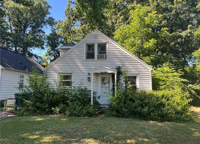 Property at 90 Eastland Rd, Rochester, NY 14616, 3 beds, 1 bath