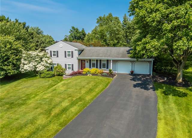 Property at 6 Wellington Cir, Perinton, NY 14450, 4 beds, 2 baths