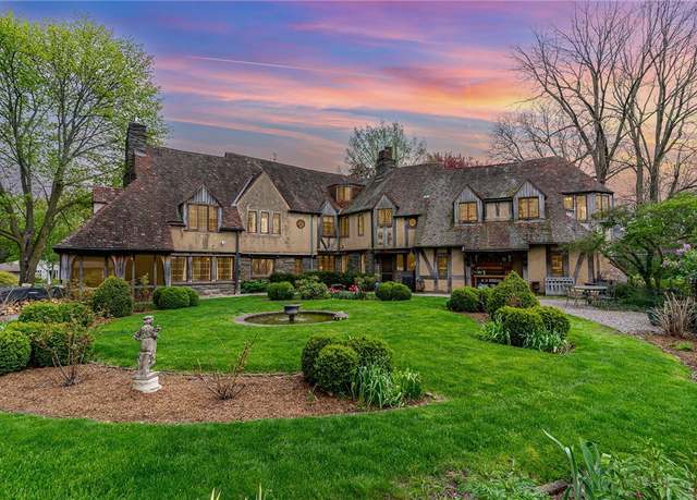 Property at 19 Sunset Blvd, Pittsford, NY 14534, 6 beds, 5.5 baths