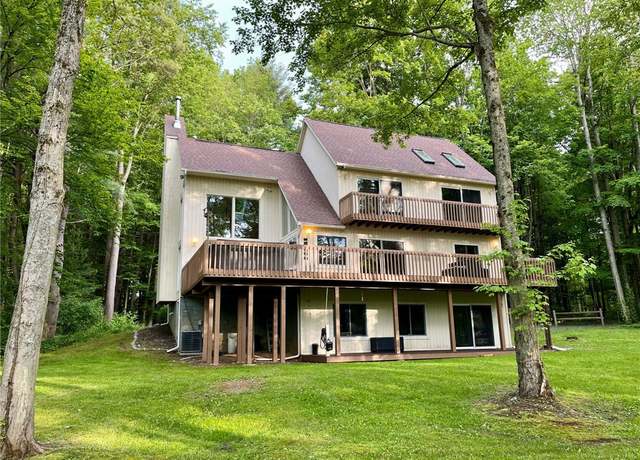Property at 735 Howell Rd, Conquest, NY 13140, 3 beds, 3 baths