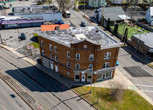 Property at 65 Franklin St, Auburn, NY 13021, 5 beds