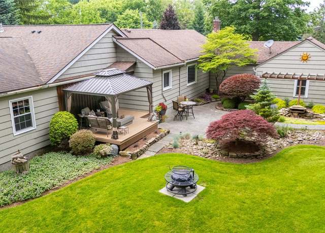 Property at 371 Castle Rd, Henrietta, NY 14623, 4 beds, 3 baths