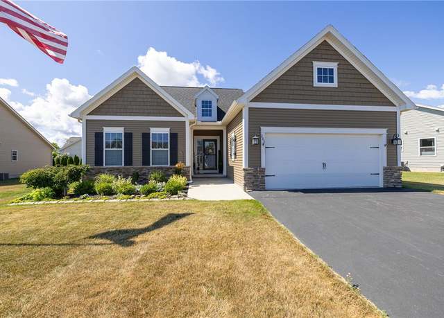 Property at 283 Avery Park Ln Ln, Greece, NY 14612, 3 beds, 2 baths