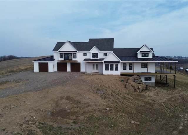 Property at 2023 Ford Rd, Arcadia, NY 14513, 4 beds, 3.5 baths