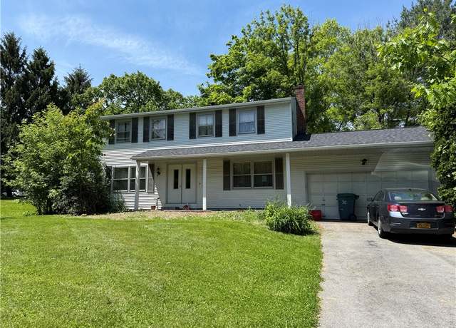 Property at 1427 Tudor Way, Farmington, NY 14425, 4 beds, 1.5 baths
