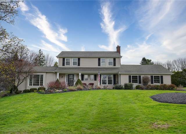 Property at 19 Split Rock Rd, Pittsford, NY 14534, 4 beds, 2.5 baths