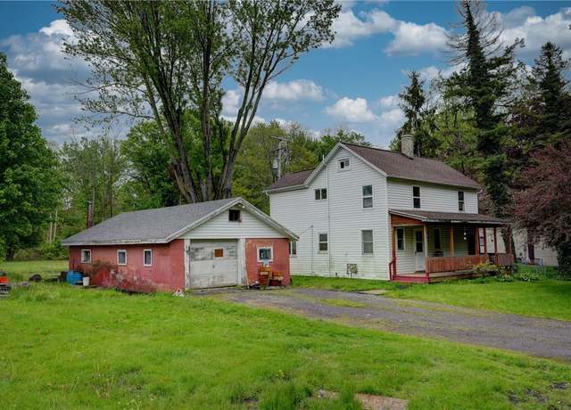 Property at 16 Welch Ave, Hamlin, NY 14470, 3 beds, 1 bath