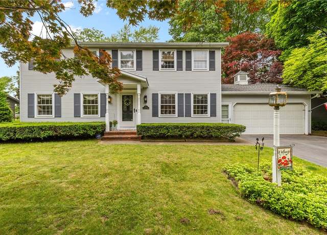 Property at 133 Parklands Dr, Greece, NY 14616, 4 beds, 2.5 baths