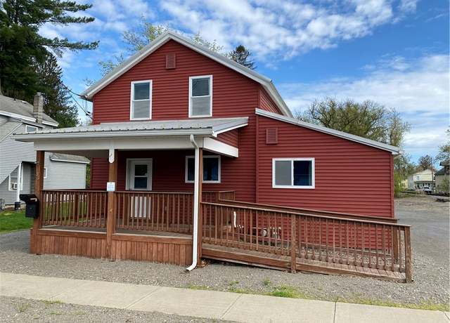 Property at 33 Hale St, Norwich-city, NY 13815, 4 beds, 1.5 baths