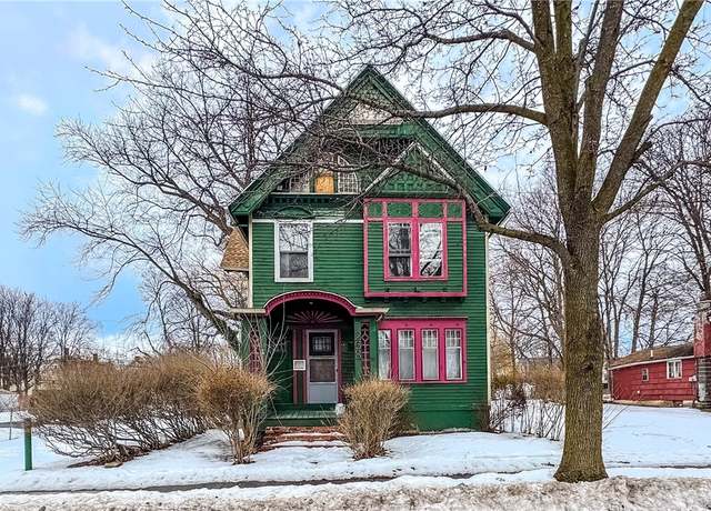 Property at 266 Lyndhurst St, Rochester, NY 14605, 8 beds, 3 baths