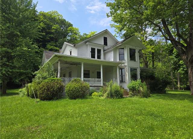 Property at 127 Wyoming St, Warsaw, NY 14569, 7 beds, 2 baths