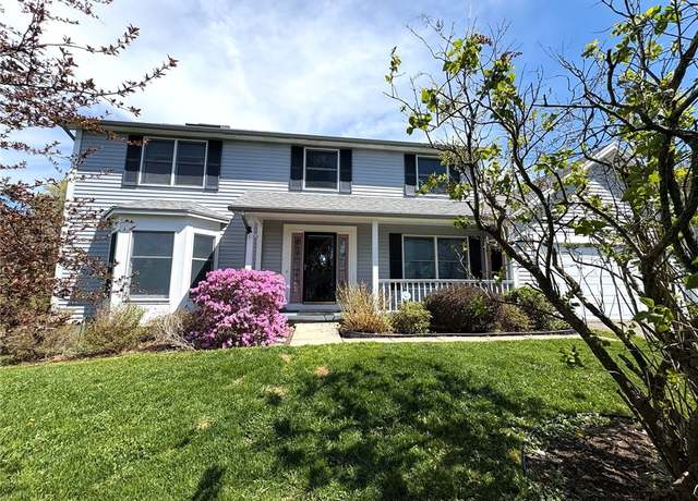 Property at 8 Hawkes Trl, Penfield, NY 14580, 4 beds, 2.5 baths
