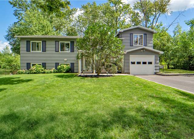 Property at 16 Post Hill Dr, Henrietta, NY 14623, 4 beds, 2 baths