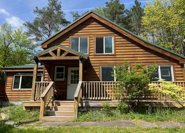 Property at 462 Winney Hill Rd, Oneonta, NY 13820, 2 beds, 2.5 baths