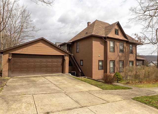 Property at 189 Washington St, Corning-city, NY 14830, 4 beds, 2 baths
