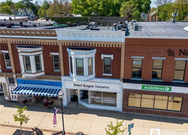Property at 65 E Main St, Westfield, NY 14787, 1 bed, 2.5 baths