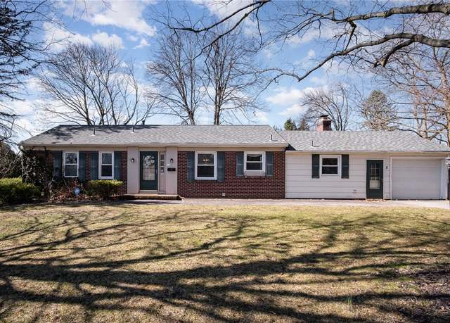 Property at 5 Lexington Pkwy, Chili, NY 14624, 2 beds, 1 bath