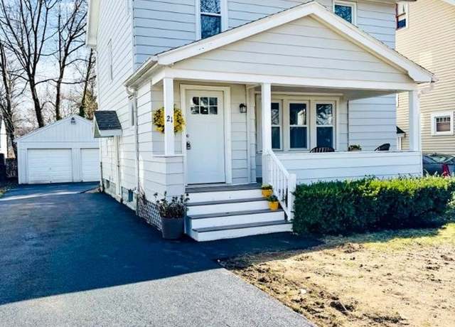 Property at 21 Colebourne Rd, Rochester, NY 14609, 3 beds, 1 bath