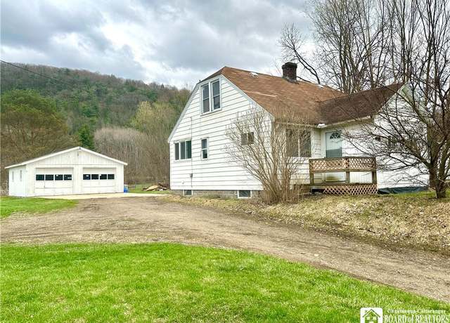 Property at 2702 Route 16 N, Olean-town, NY 14760, 3 beds, 1 bath