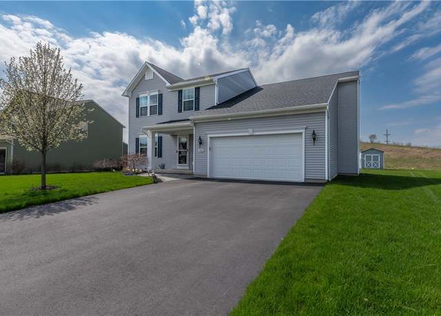 Property at 1088 Harlowe Ln, Farmington, NY 14425, 5 beds, 2.5 baths