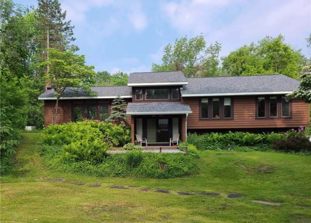Property at 1324 New Seabury Ln, Victor, NY 14564, 4 beds, 3 baths