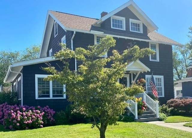 Property at 121 W Seventh St, Dunkirk-city, NY 14048, 3 beds, 1 bath