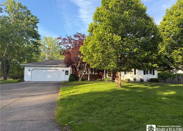 Property at 56 Otter St, Dunkirk-city, NY 14048, 3 beds, 3 baths