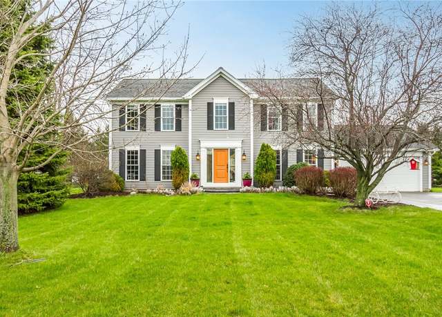 Property at 220 Southshore Pl, Webster, NY 14580, 5 beds, 2.5 baths