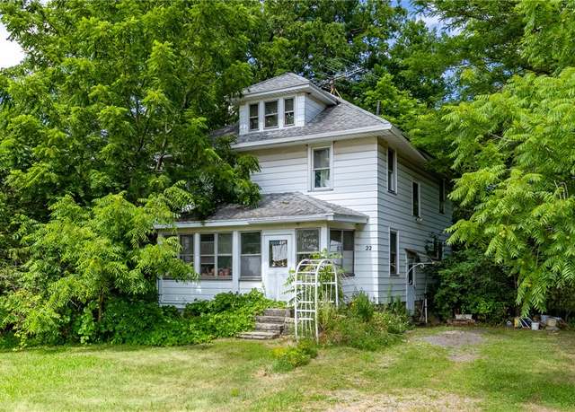 Property at 22 Cherry Rd, Gates, NY 14624, 3 beds, 1.5 baths