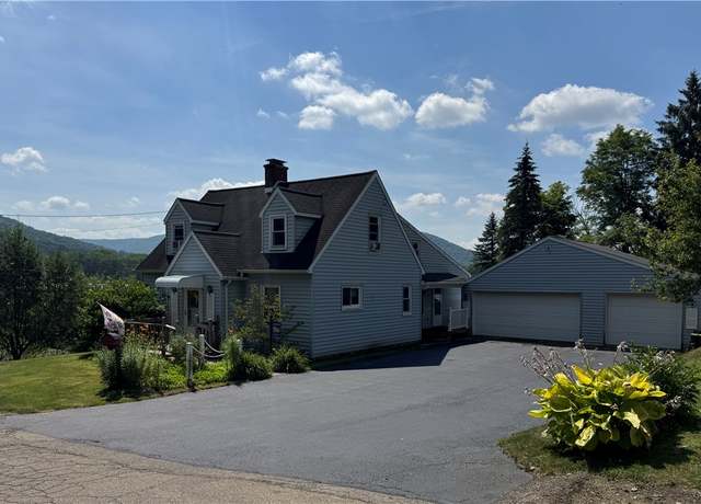 Property at 26 Race St, Bradford City, PA 16701, 3 beds, 2 baths