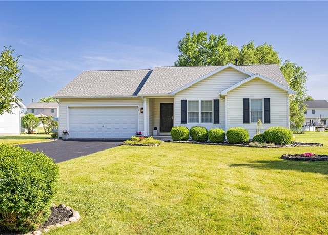Property at 70 Alverstone Way, Henrietta, NY 14586, 3 beds, 2 baths