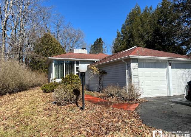 Property at 627 Genesee St, Olean-city, NY 14760, 4 beds, 2.5 baths