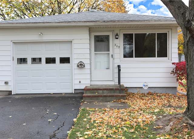 Property at 309 Woodside Pl, Irondequoit, NY 14609, 2 beds, 1 bath