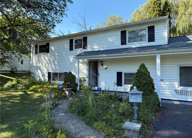 Property at 9 Amesbury Rd, Henrietta, NY 14623, 5 beds, 1.5 baths