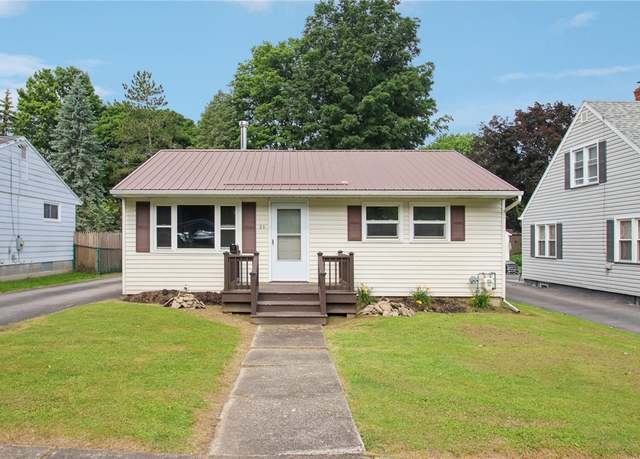 Property at 23 Platt Ave, Leroy, NY 14482, 2 beds, 1 bath