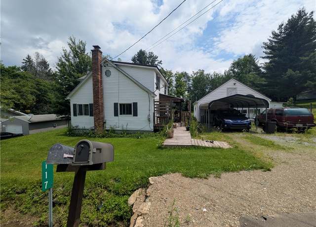 Property at 117 Pear St, Bradford Town, PA 16701, 4 beds, 1 bath