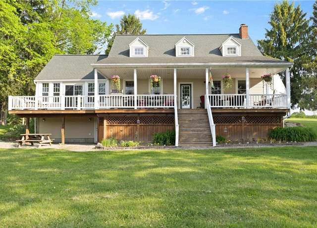 Property at 707 Hubbell Rd, Ogden, NY 14428, 4 beds, 2.5 baths
