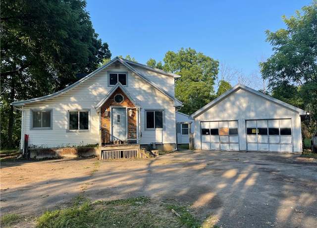 Property at 1006 Five Mile Line Rd, Webster, NY 14580, 4 beds, 2 baths