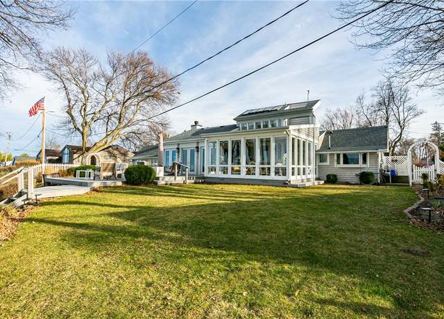 Property at 455 Lake Front, Irondequoit, NY 14617, 3 beds, 2.5 baths