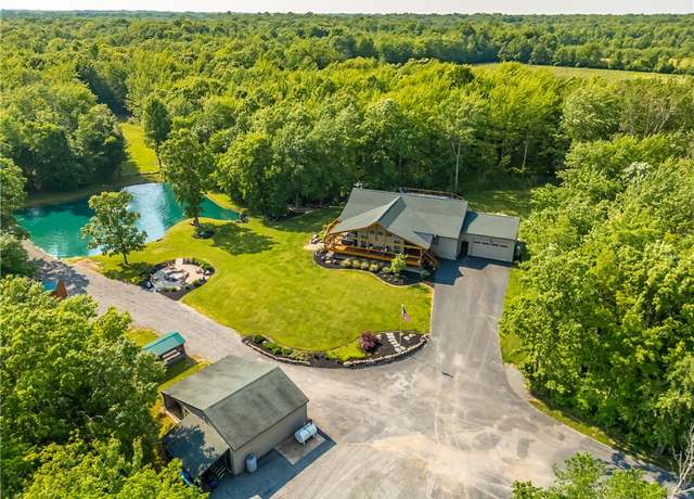 Property at 2414 Center Rd, Kendall, NY 14476, 3 beds, 2.5 baths
