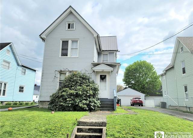 Property at 125 Superior St, Jamestown, NY 14701, 4 beds, 2 baths