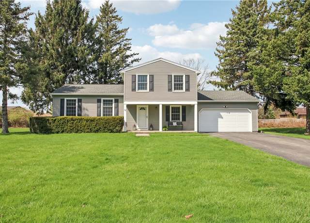 Property at 18 Yorktown Dr, Penfield, NY 14580, 4 beds, 1.5 baths