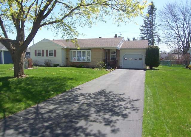 Property at 10 Fordham Dr, Batavia-city, NY 14020, 3 beds, 1 bath