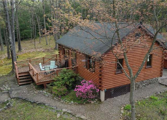 Property at 8172 Saunders Hill Rd, Naples, NY 14512, 2 beds, 1 bath