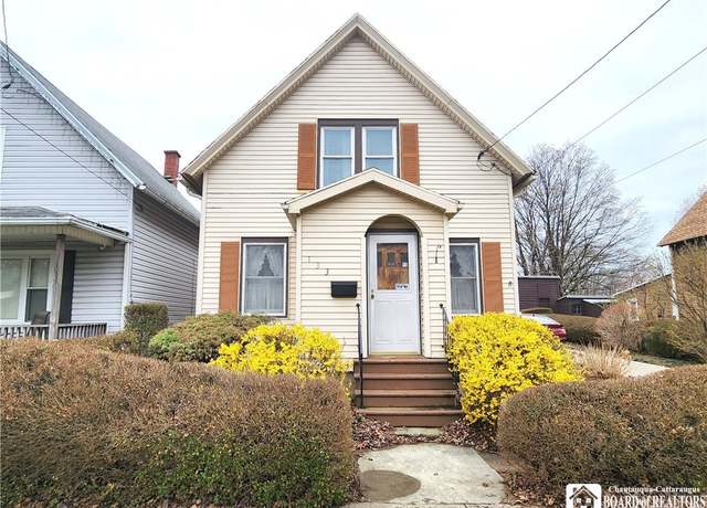 Property at 133 Nevins St, Dunkirk, NY 14048, 3 beds, 1 bath